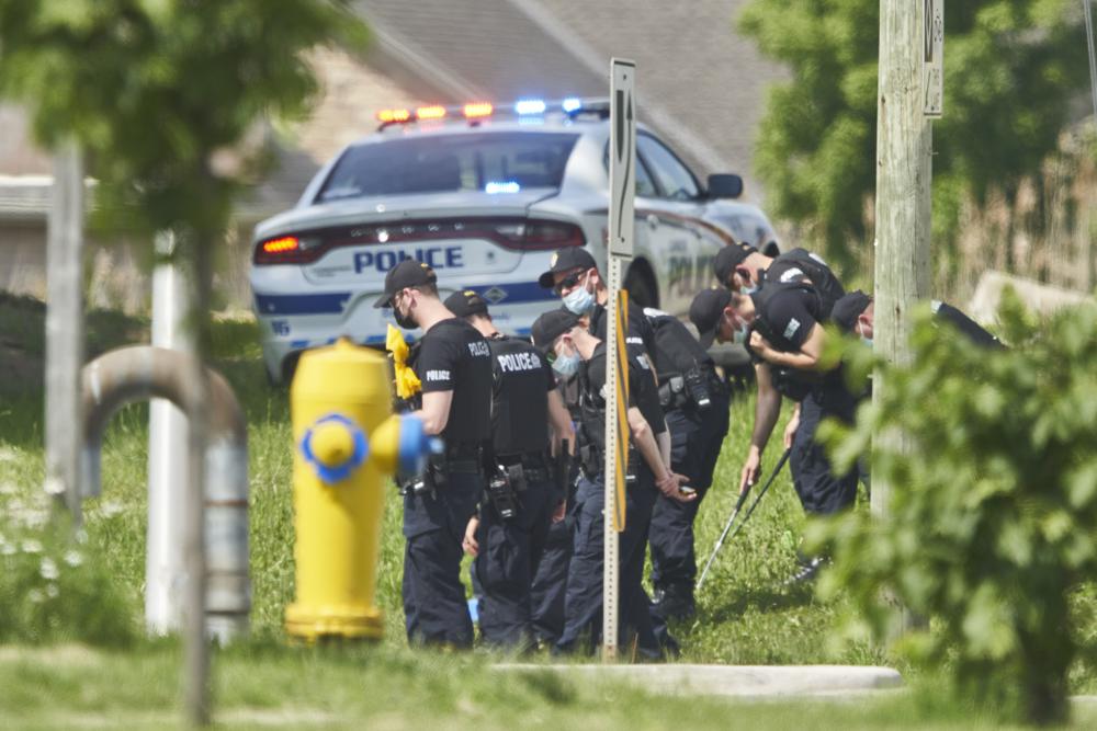 Canada: Lao xe bán tải giết chết 4 người một nhà vì hận thù