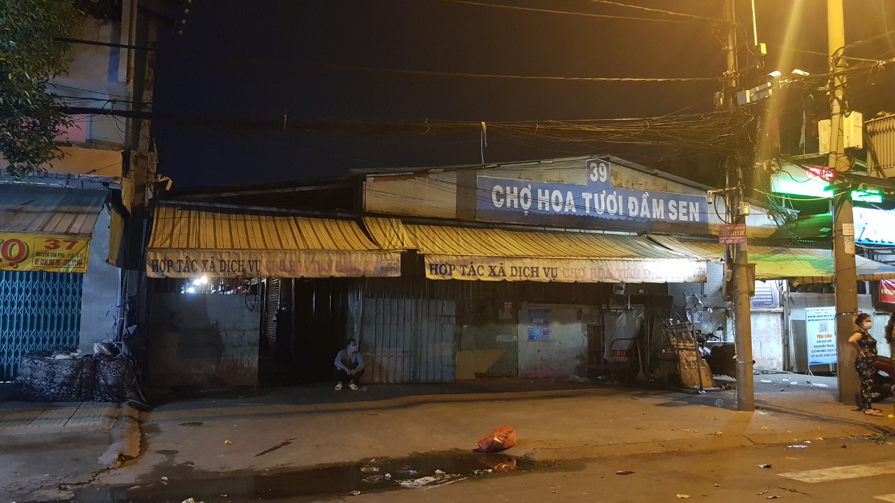 Chợ hoa Đầm Sen sẽ được mở cửa hoạt động trong 3 ng&agrave;y cao điểm thị trường Tết Đoan ngọ - Ảnh 1.