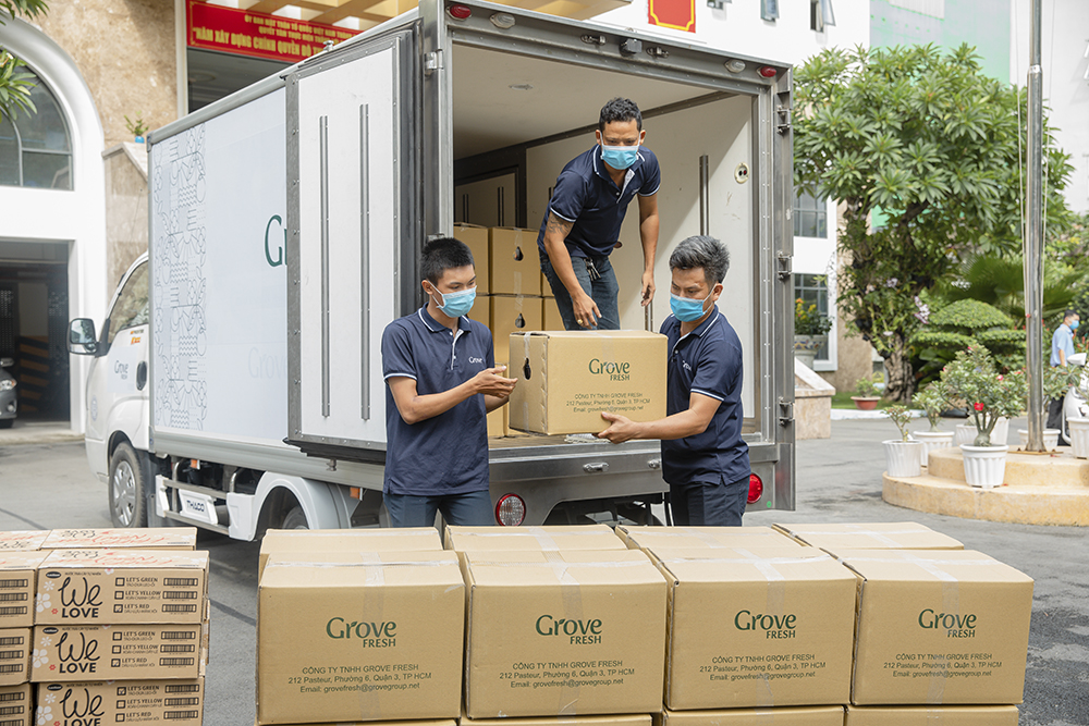 Doanh nghiệp tiếp tục ủng hộ tuyến đầu chống dịch Covid-19 - Ảnh 3. Doanh nghiệp tiếp tục ủng hộ tuyến đầu chống dịch Covid-19 - Ảnh 3.