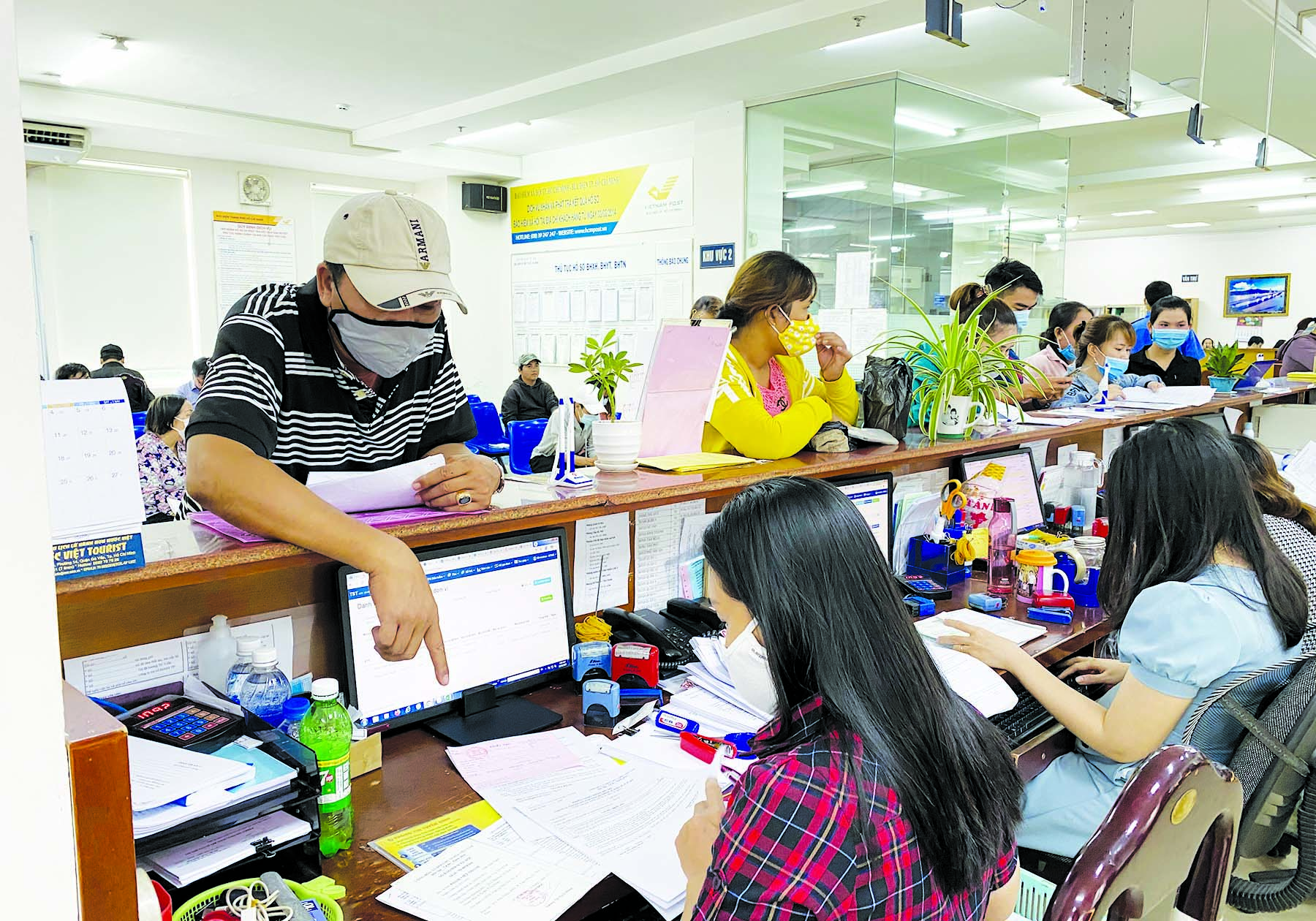 Cân nhắc khi nhận BHXH một lần - Ảnh 2.