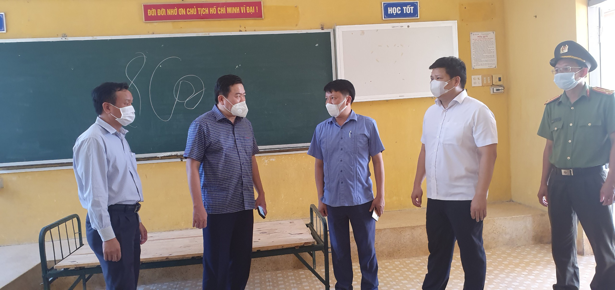 Phú Yên: Thêm 46 ca nhiễm SAR-CoV2, thông báo khẩn đến hàng loạt khu chợ liên quan - Ảnh 2.