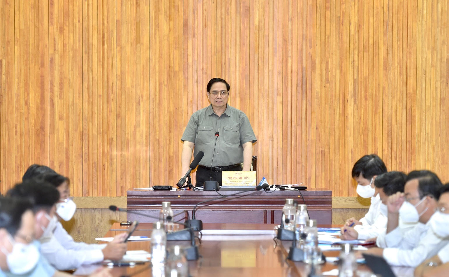 Thủ tướng đề nghị T&acirc;y Ninh đ&oacute;n người c&oacute; nguyện vọng về để chia sẻ với TP HCM - Ảnh 1.