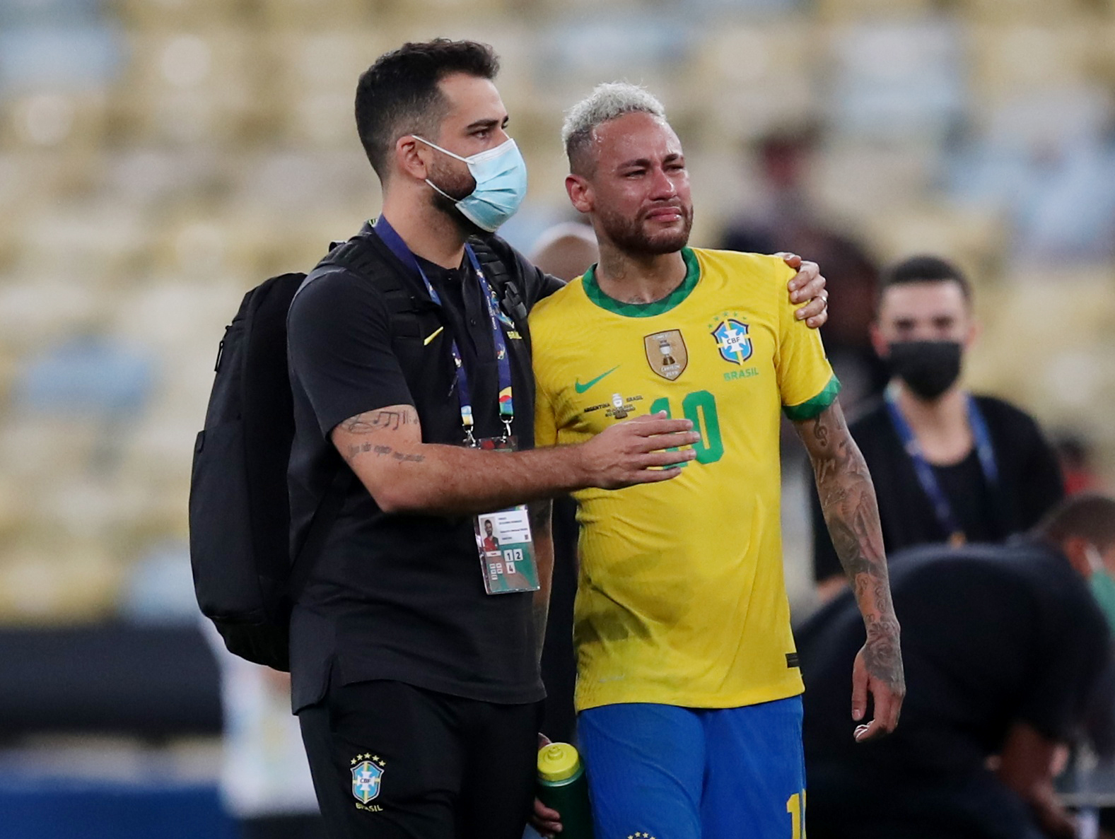 Neymar chuẩn bị chia tay đội tuyển Brazil