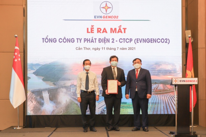 EVNGENCO2 ra mắt công ty cổ phần và ký kết hợp tác với Sembcorp