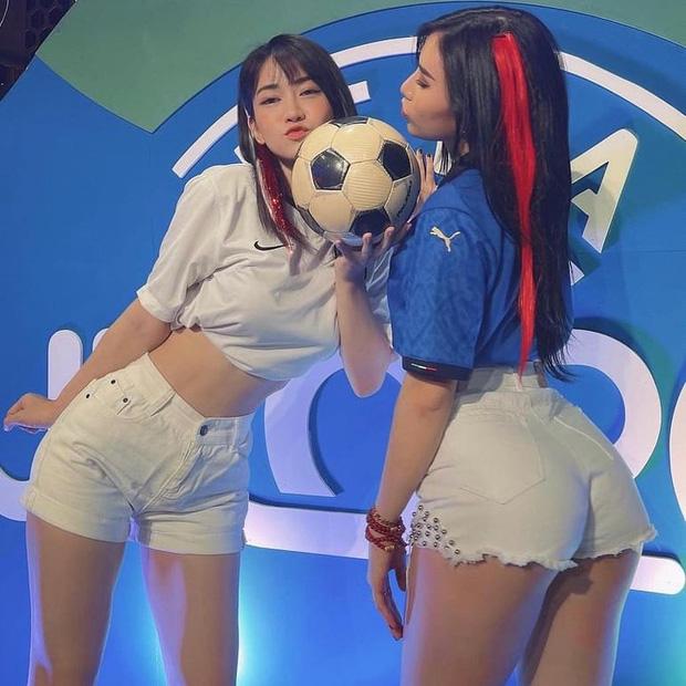 Trang Tracy, Lê Bống gây tranh cãi khi mặc đồ "thiếu vải" lên sóng truyền hình