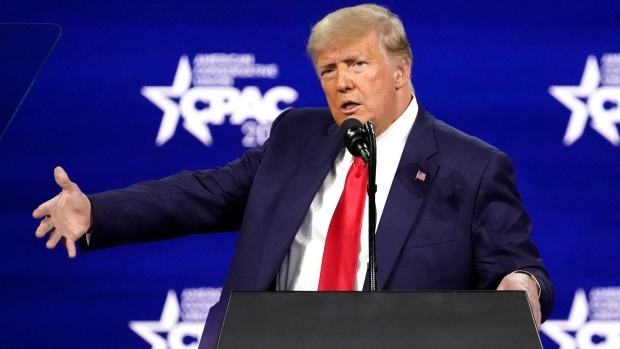 Ông Trump vẫn là ứng viên tổng thống "mạnh" nhất của Đảng Cộng hoà