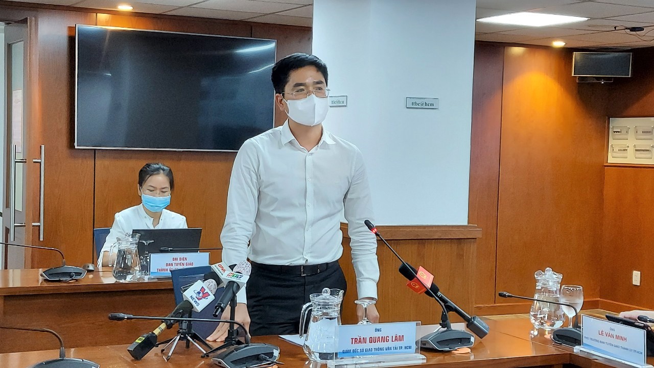 T&agrave;i xế giao h&agrave;ng tại TP HCM sẽ được ti&ecirc;m vắc-xin Covid-19 - Ảnh 1.