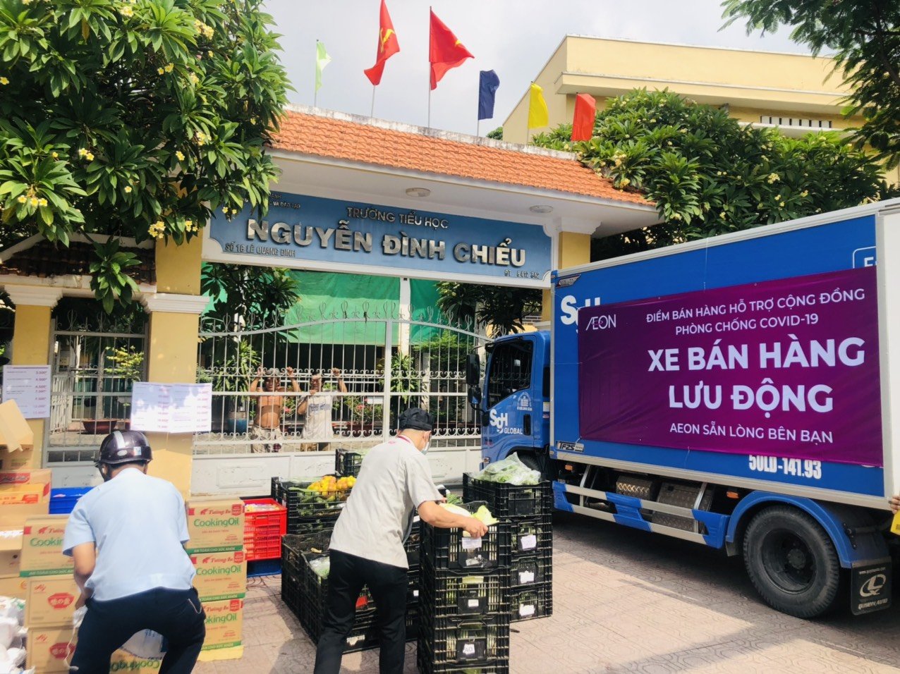 Siêu thị Aeon ngưng bán hàng online, tập trung mở thêm nhiều điểm bán hàng lưu động