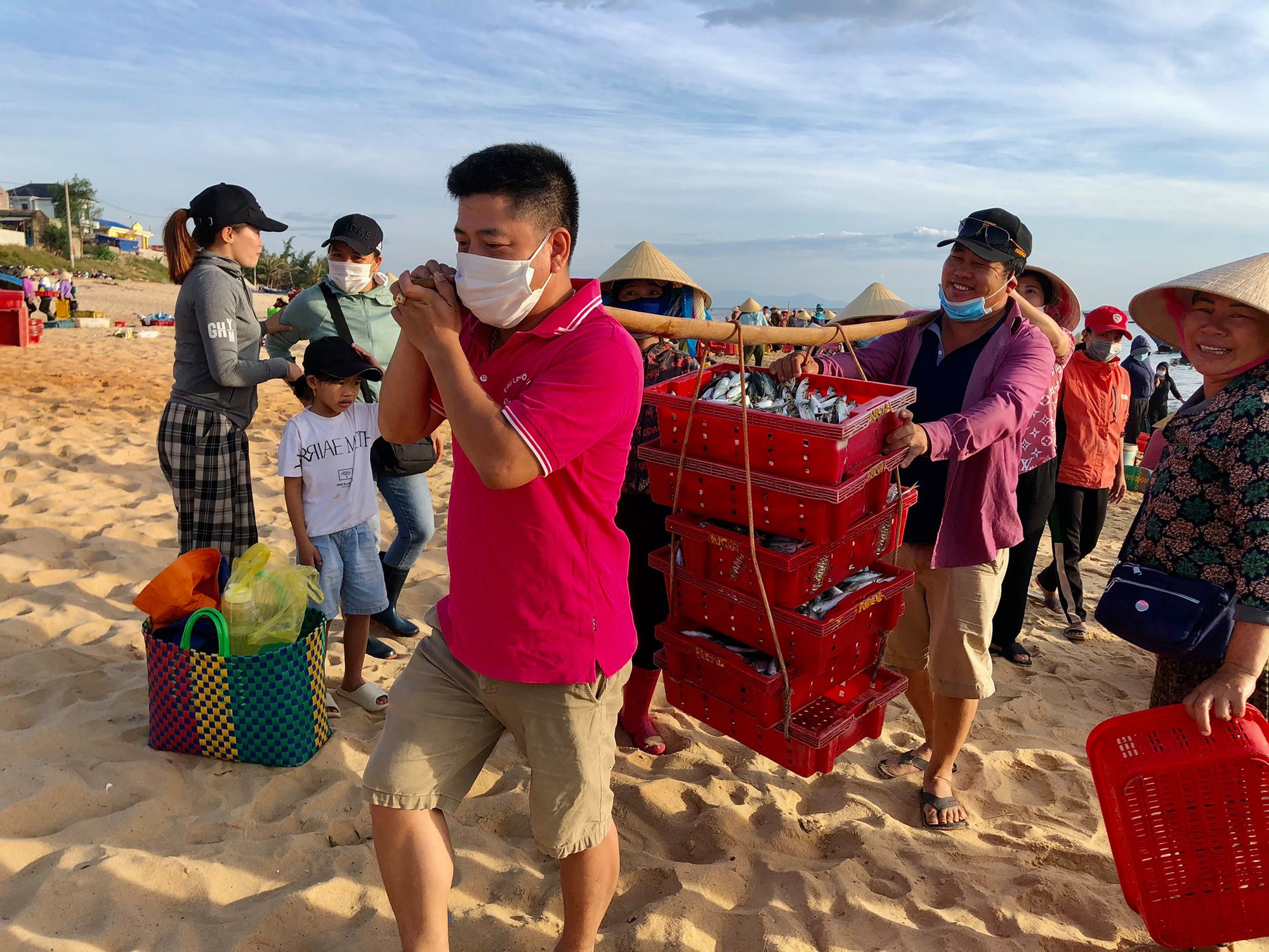 Chuyện đẹp bầu b&iacute; thương nhau - Ảnh 3.