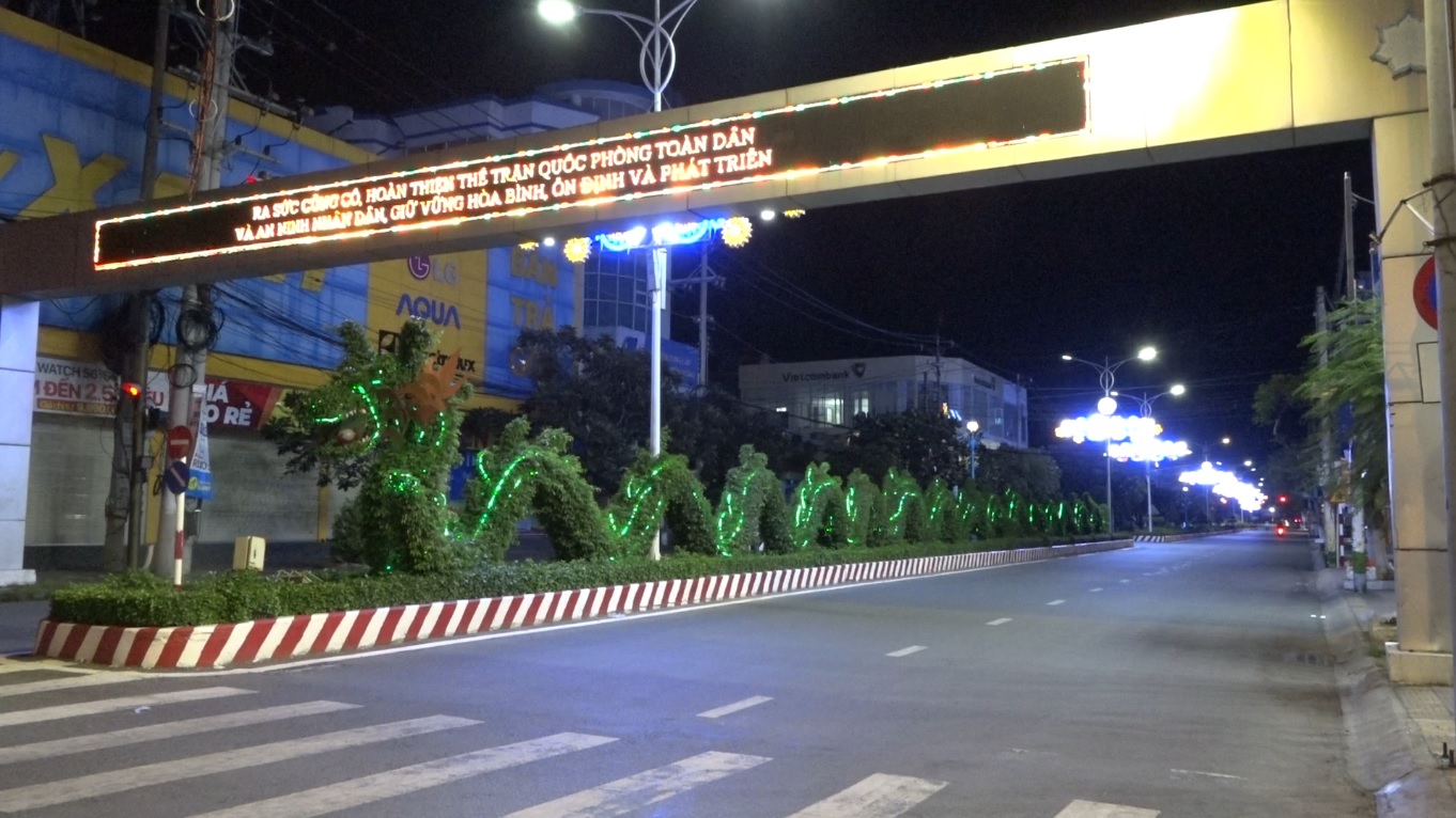 Chùm ảnh: Đồng Tháp trước giờ “G” cách ly xã hội toàn tỉnh - Ảnh 5.
