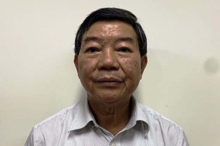 Nguyên giám đốc Bệnh viện Bạch Mai gây thiệt hại hơn 10 tỉ đồng cho bệnh nhân