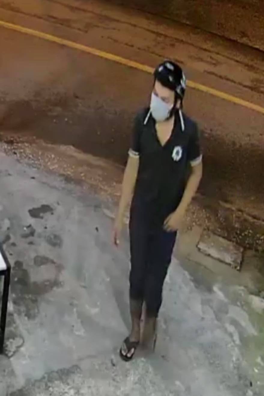 CLIP: Cướp ra tay t&aacute;o tợn ở H&oacute;c M&ocirc;n, TP HCM - Ảnh 2.