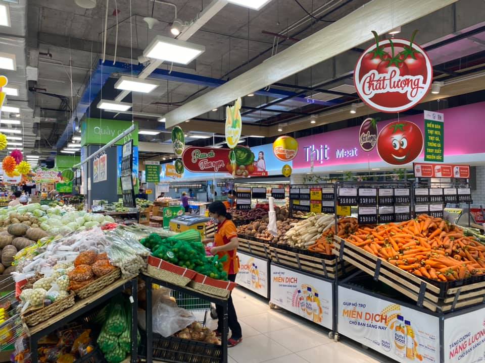 Si&ecirc;u thị đối ph&oacute; t&igrave;nh trạng mua gom trứng đem ra ngo&agrave;i b&aacute;n hưởng ch&ecirc;nh lệch - Ảnh 1.