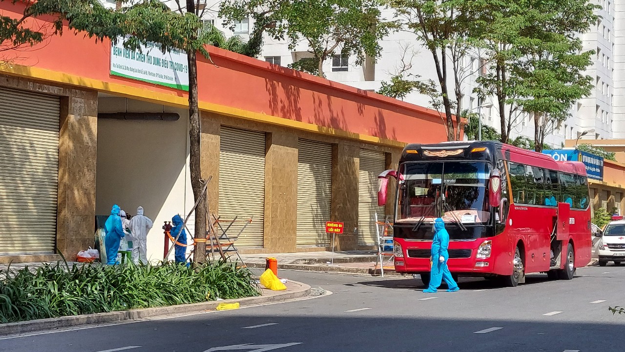 TP HCM thực hiện c&aacute;ch ly, điều trị F1, F0 tại nh&agrave; - Ảnh 1.