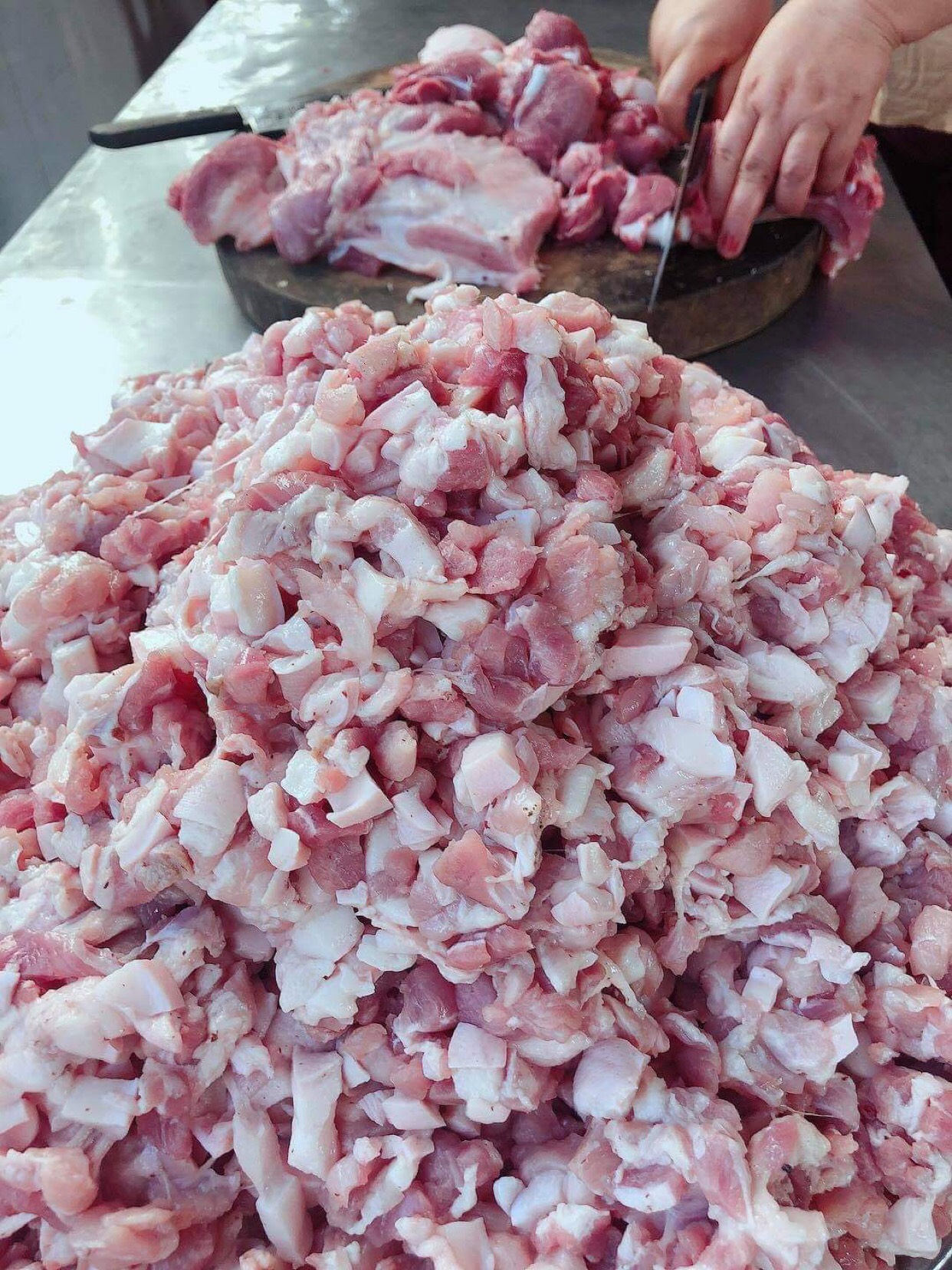 Món quà xứ Huế đậm đà nghĩa tình - Ảnh 3.