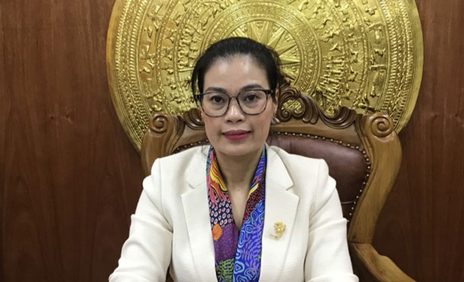 Người b&aacute;n nước vỉa h&egrave;, thợ cắt t&oacute;c sẽ được nhận tiền hỗ trợ? - Ảnh 1.