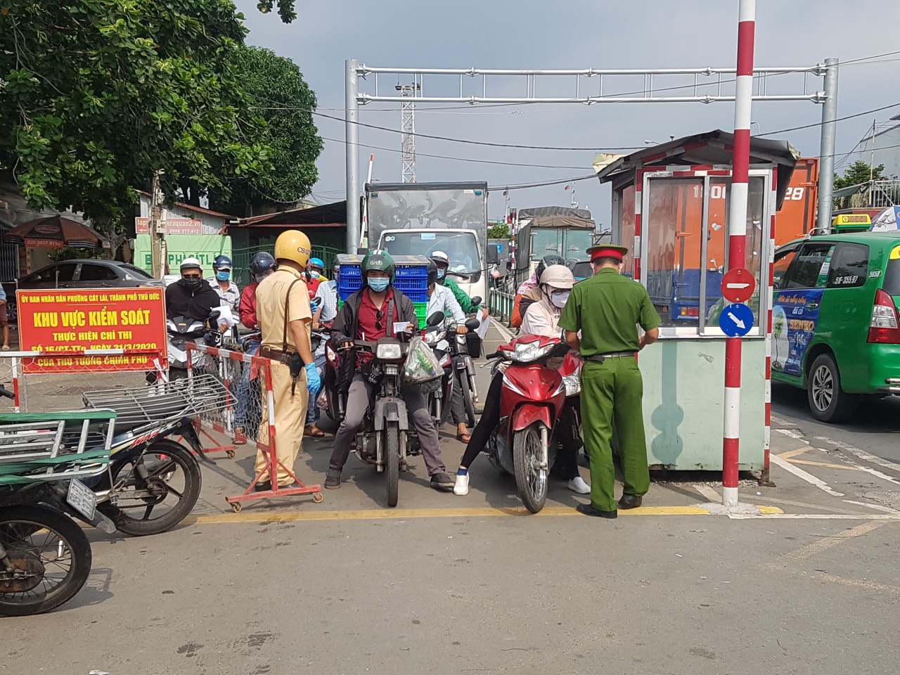 V&agrave;o TP HCM, phải c&oacute; giấy x&eacute;t nghiệm &acirc;m t&iacute;nh &ldquo;tuổi thọ&rdquo; 72 giờ - Ảnh 1.