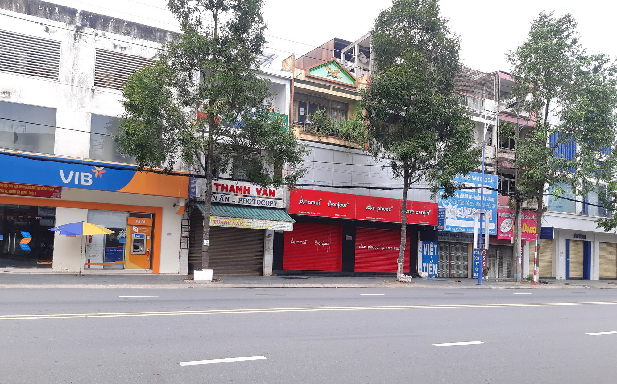 Ch&ugrave;m ảnh: Vắng lặng ở tỉnh c&oacute; số ca mắc Covid-19 nhiều nhất ĐBSCL - Ảnh 12.
