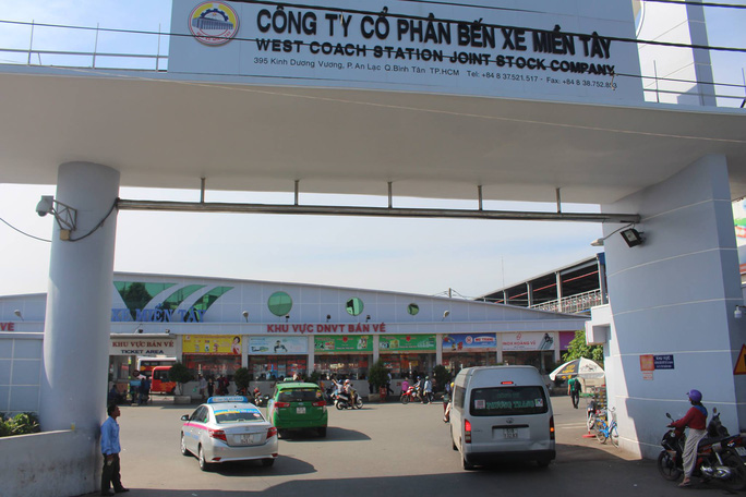 Nép vào lòng thành phố mà lớn lên