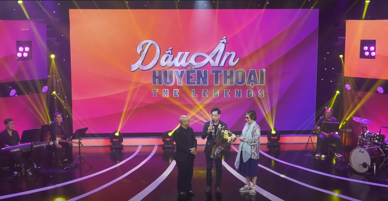 X&uacute;c động h&igrave;nh ảnh lần cuối ca sĩ Ngọc Sơn trực tiếp n&oacute;i lời y&ecirc;u thương mẹ - Ảnh 3.