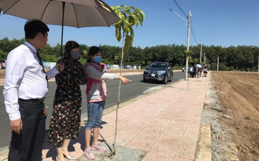 Vì sao dòng tiền vẫn đổ mạnh vào bất động sản? - Ảnh 3.