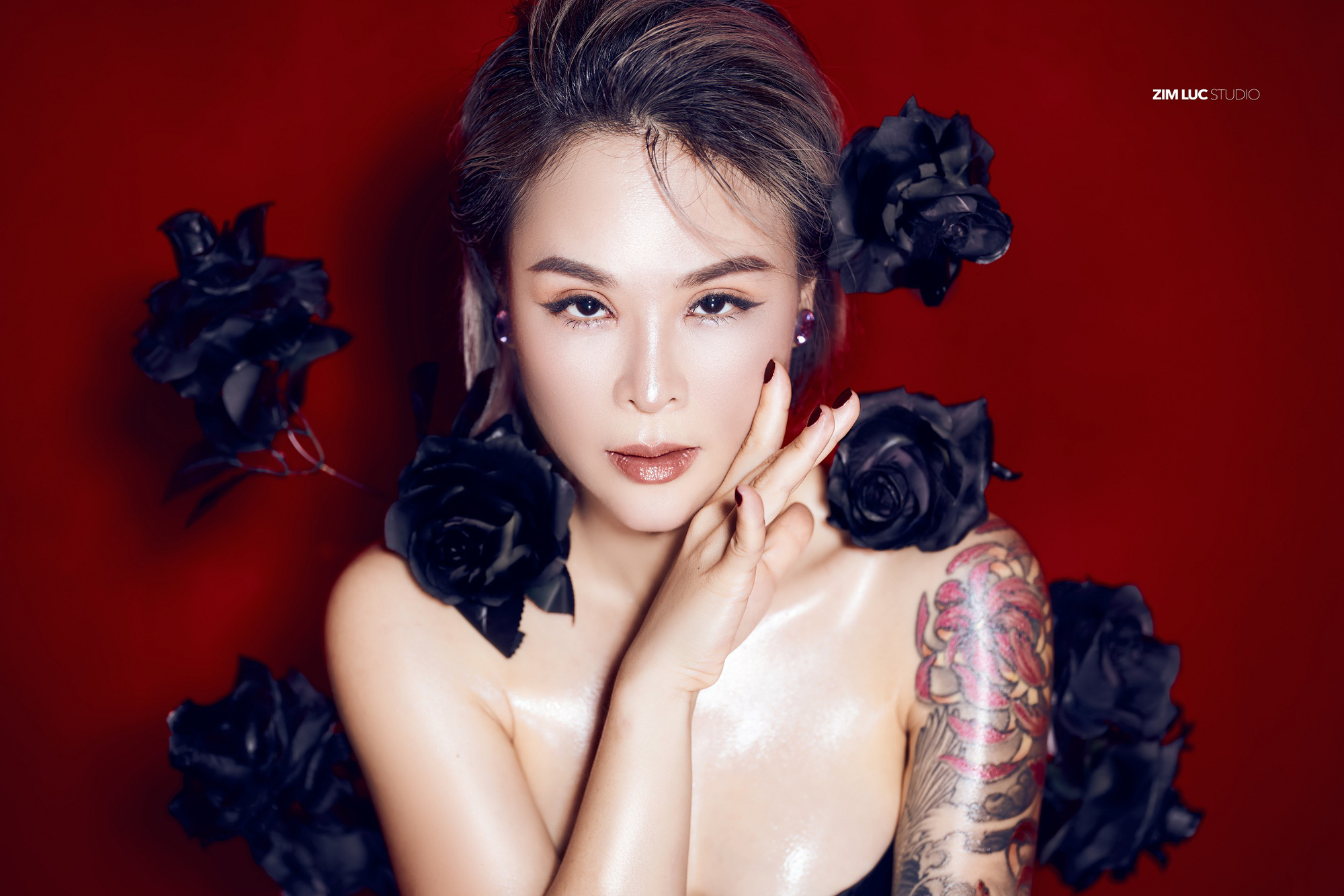 Hoa hậu hình xăm Vi Thúy khát vọng lập nghiệp tại quê hương - Ảnh 3.