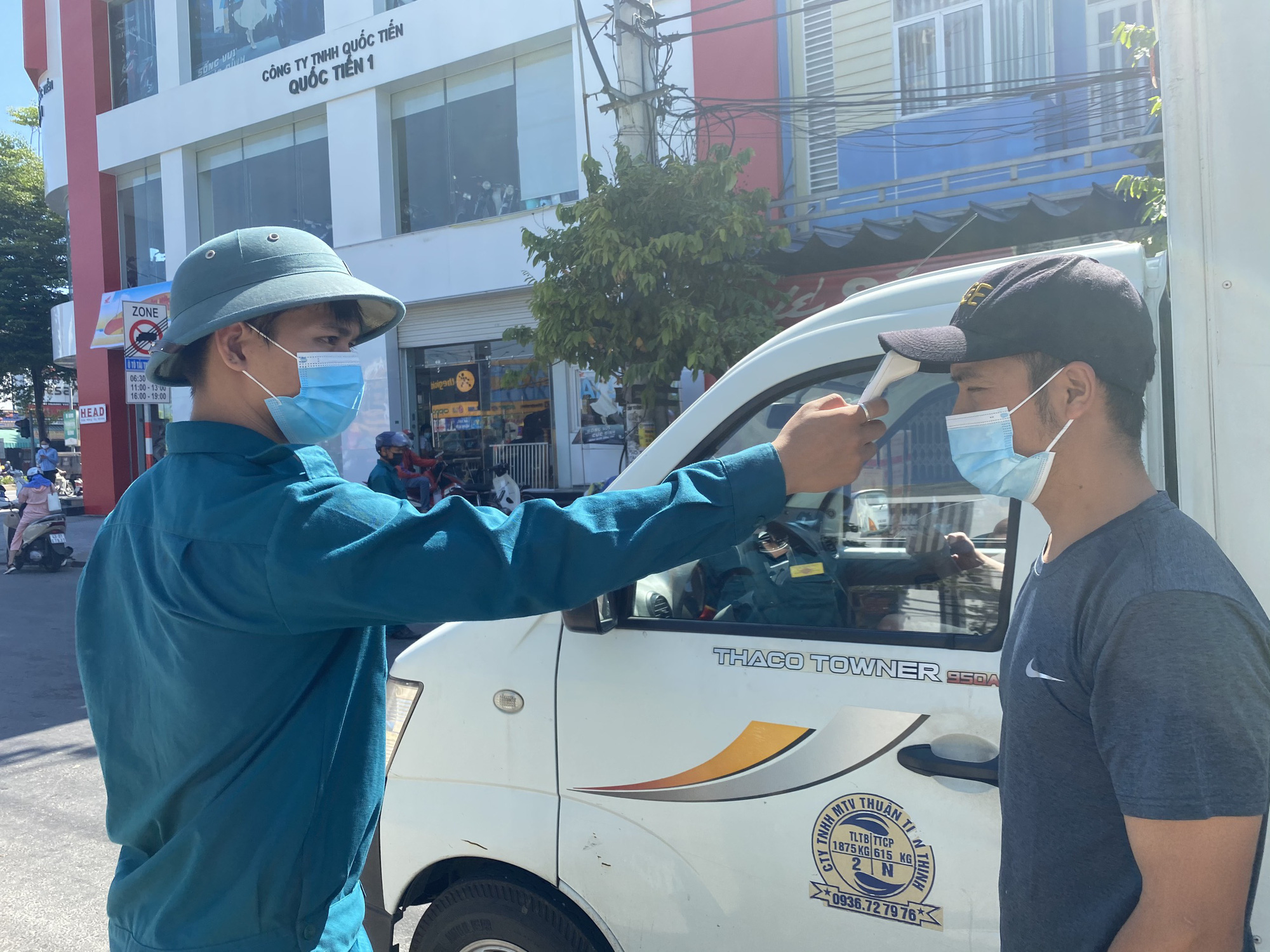 Đ&agrave; Nẵng ng&agrave;y đầu thực hiện Chỉ thị 16 tại 4 phường - Ảnh 4.