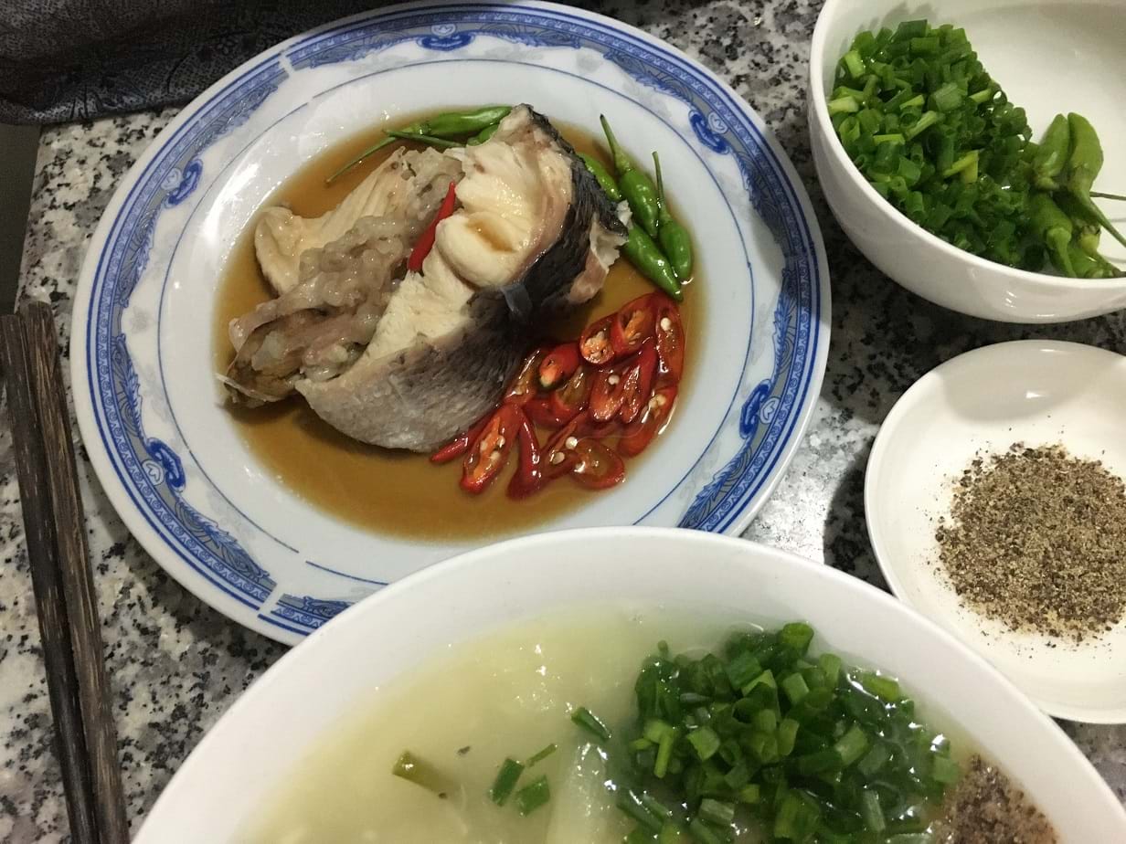 Tấm tắc c&ugrave;ng m&oacute;n ch&aacute;o khoai m&igrave; lai canh - Ảnh 2.