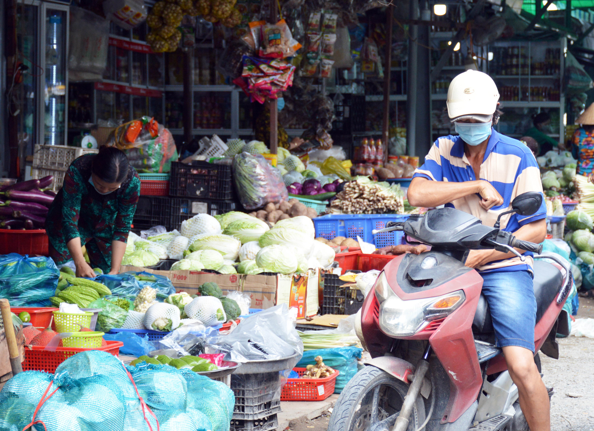 Các tỉnh, thành miền Tây trước giờ “G” giãn cách theo Chỉ thị 16 - Ảnh 14.