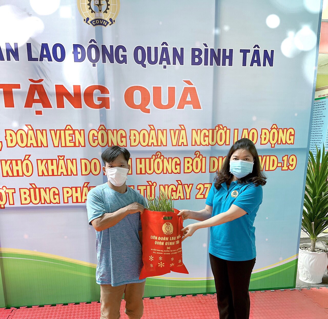 Thực phẩm miễn phí cùng cả nước chống dịch: Vì chúng ta chảy chung dòng máu - Ảnh 5.