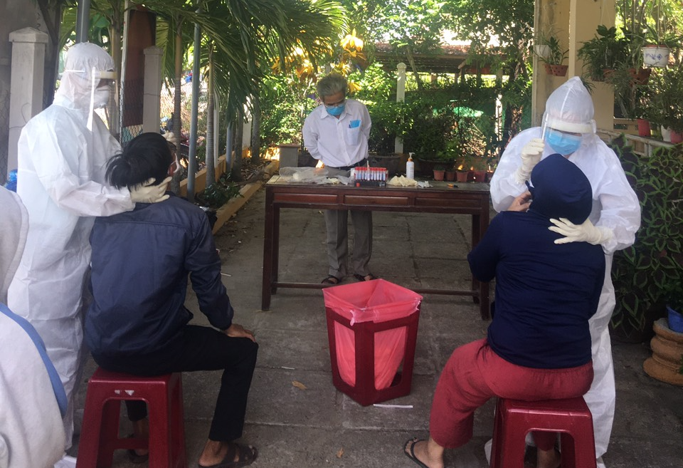 Quảng Nam: C&oacute; 7 ca nghi nhiễm, người d&acirc;n Ti&ecirc;n Phước kh&ocirc;ng được rời khỏi huyện - Ảnh 1.
