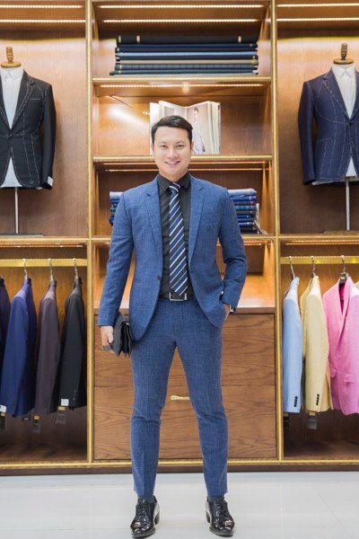 May suit cho CEO - Ảnh 1.