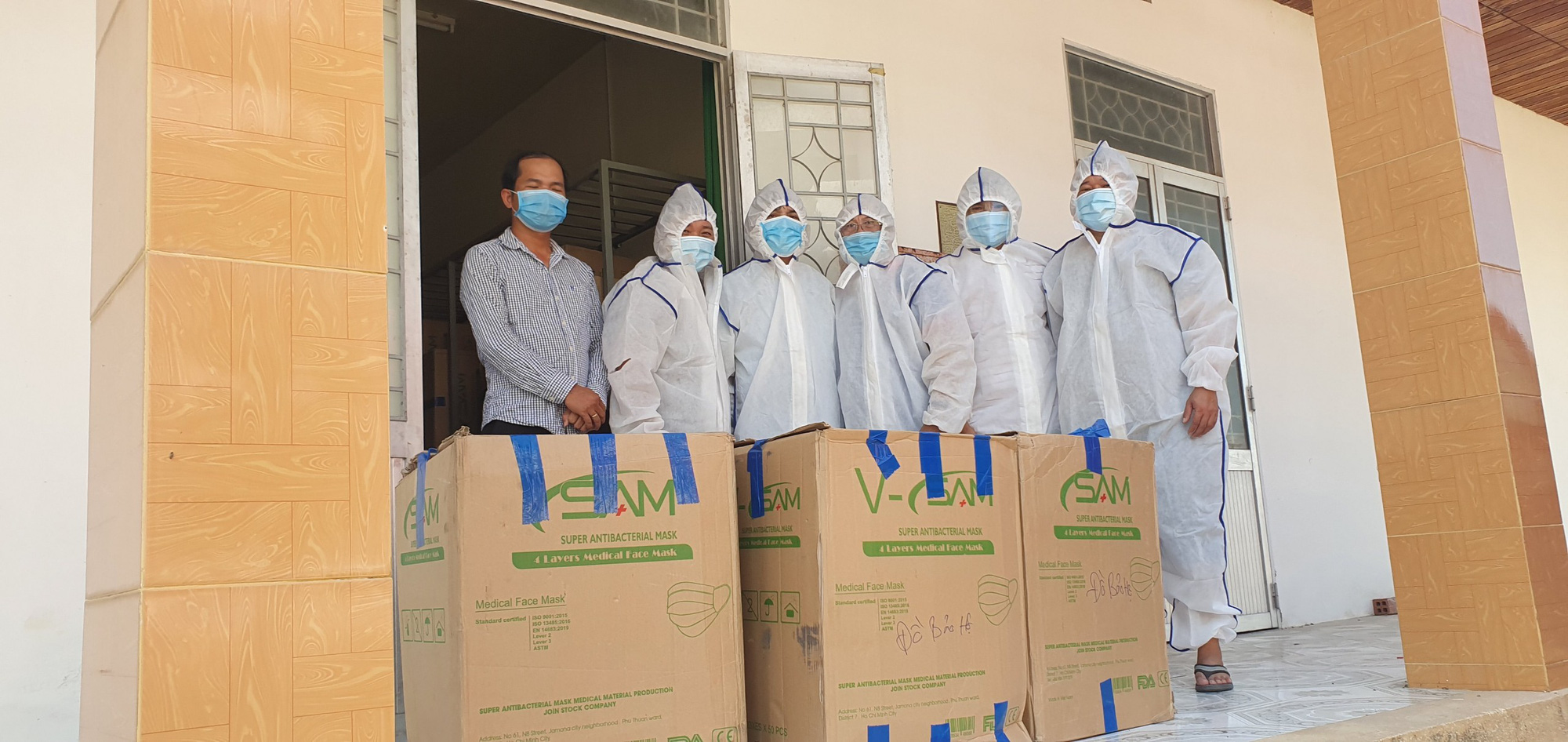 Dịch Covid-19 tiếp tục bùng phát, nhiều đoàn hướng về Phú Yên
