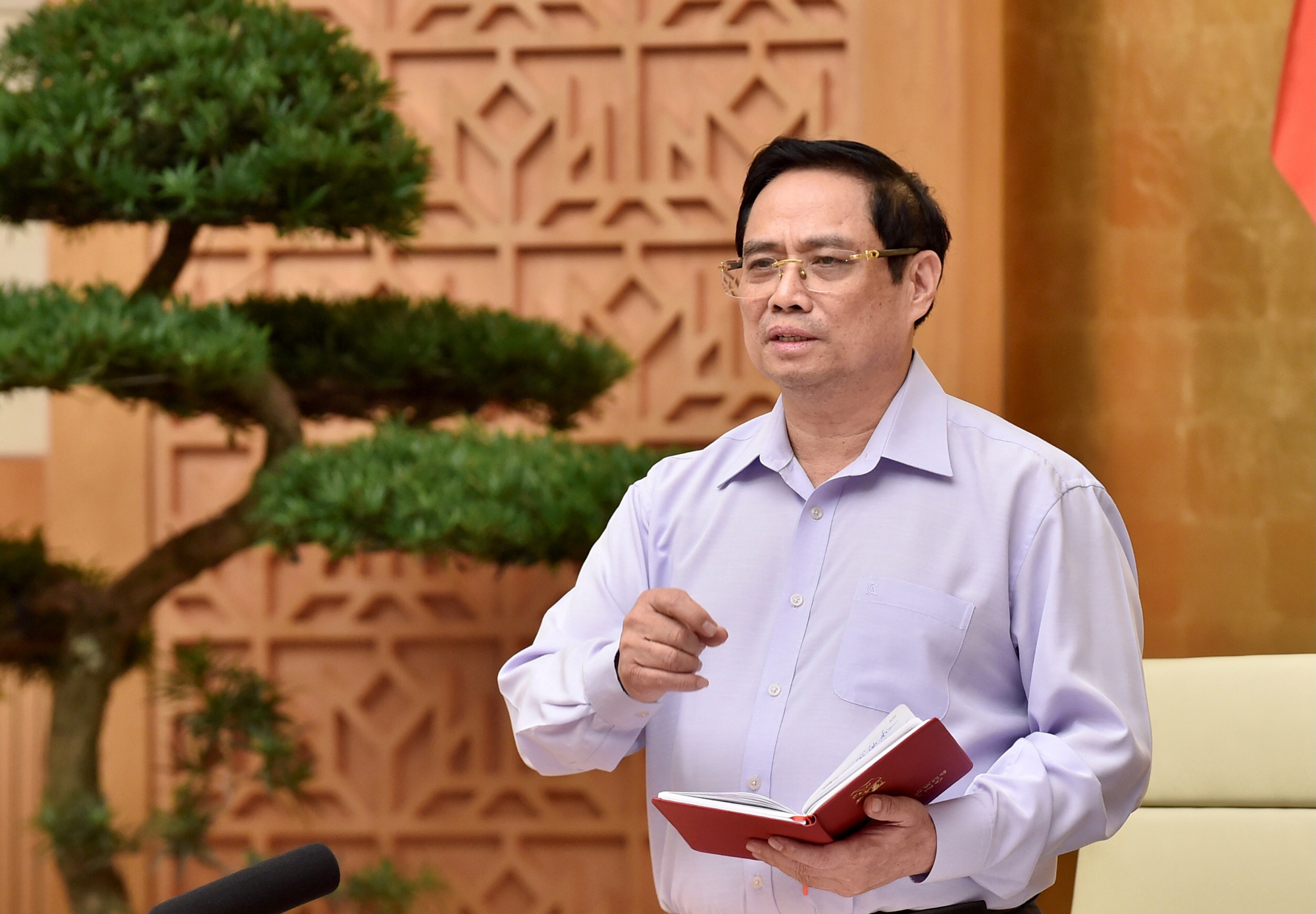 Thủ tướng Phạm Minh Chính: Điều hành linh hoạt 2 kịch bản tăng trưởng là 6% và 6,5%