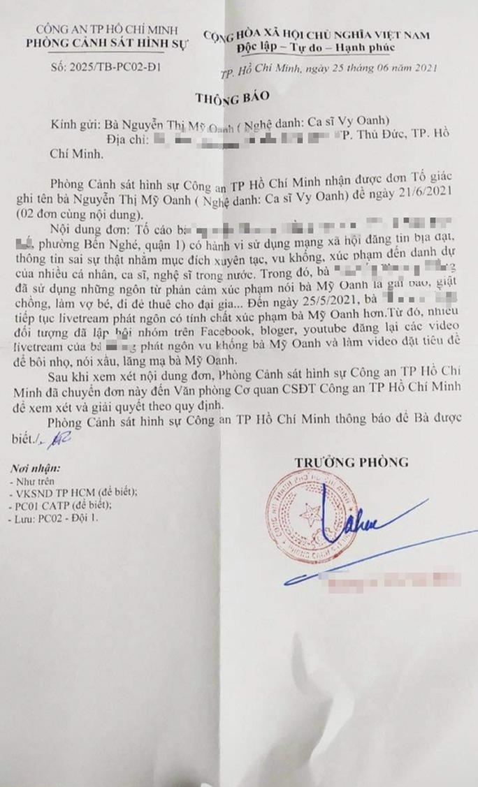 Ca sĩ Vy Oanh tố c&aacute;o nữ doanh nh&acirc;n livestream n&oacute;i c&ocirc; đẻ thu&ecirc;, cướp chồng... - Ảnh 1.