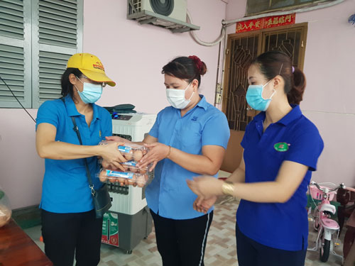 Xác nhận thủ tục BHXH để hưởng hỗ trợ
