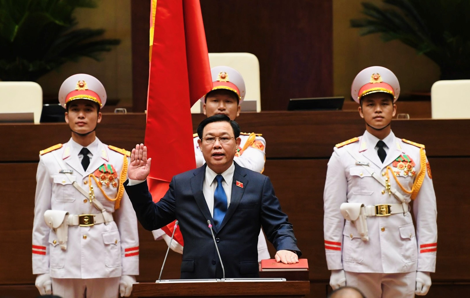 Kỳ vọng Quốc hội sẽ hoạt động "thực chất, thực quyền" hơn nữa