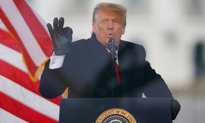 Cuộc phỏng vấn "thịnh nộ" của ông Donald Trump