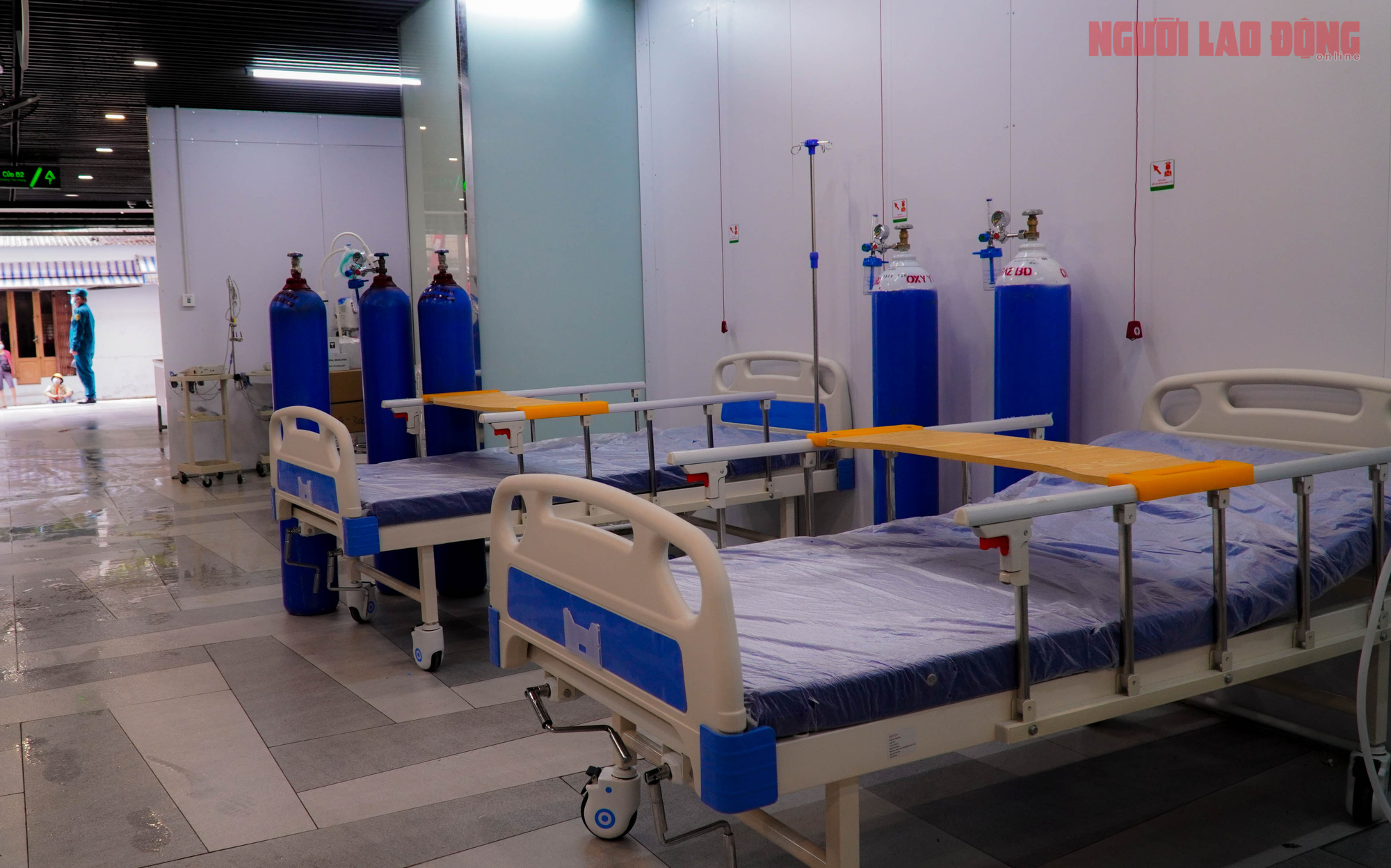Toàn cảnh Bệnh viện dã chiến số 5 ở Thuận Kiều Plaza trước ngày hoạt động - Ảnh 7.