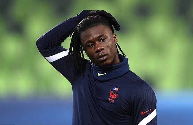 PSG hỏi mua Paul Pogba rẻ mạt, Man United lo mất quỷ đầu đ&agrave;n - Ảnh 7.