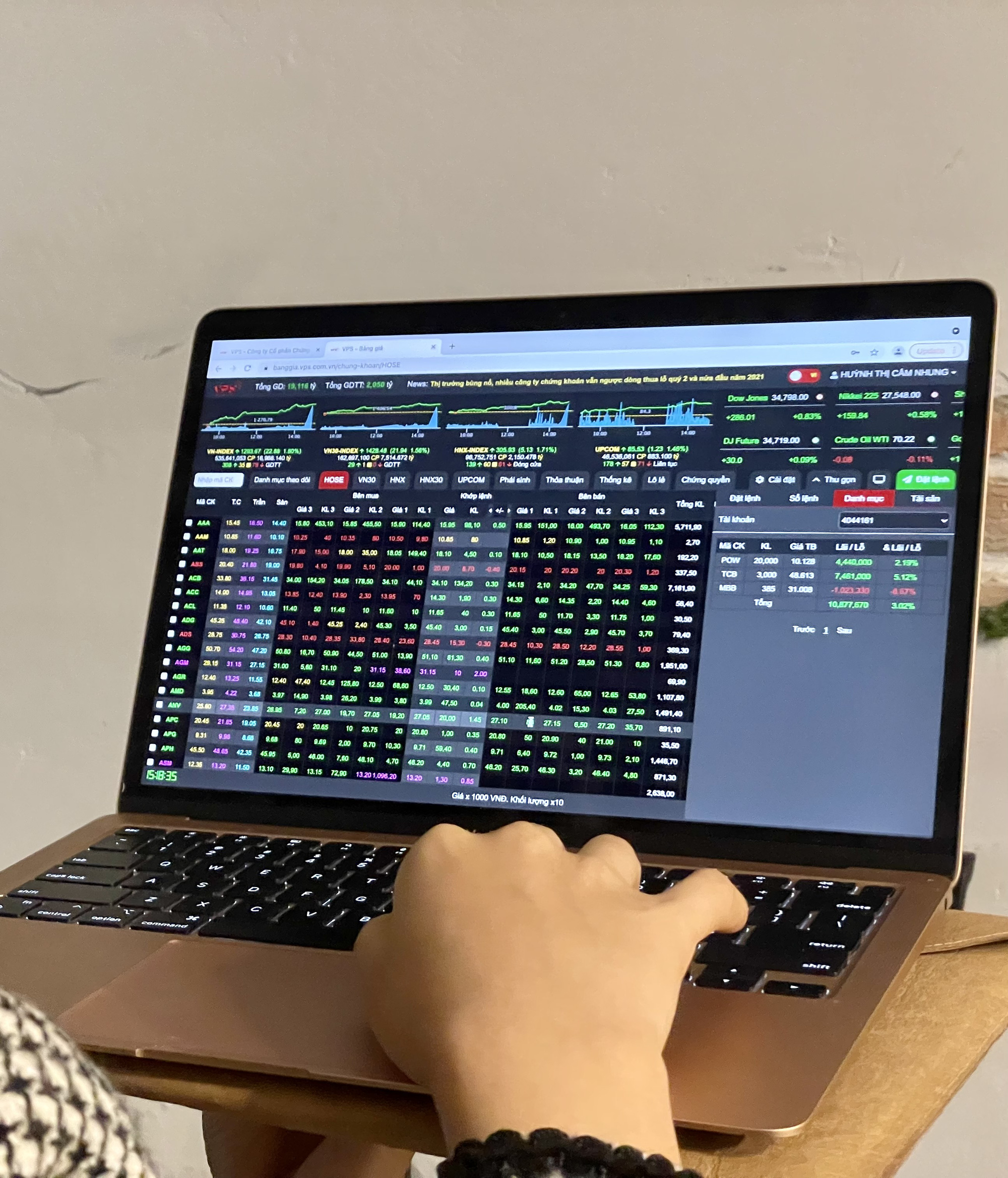 Chứng khoán ngày mai 23-7: VN-Index sẽ lấy lại 1.300 điểm?