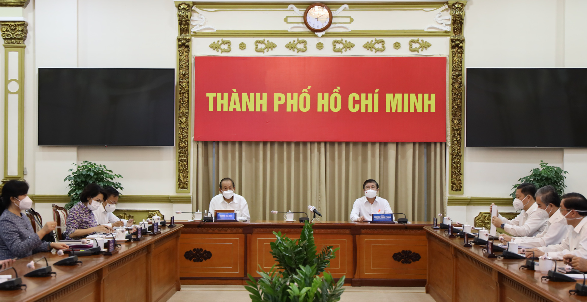Ph&oacute; Thủ tướng Thường trực Trương H&ograve;a B&igrave;nh ủng hộ Chỉ thị 12 của TP HCM về ph&ograve;ng, chống Covid-19 - Ảnh 1.