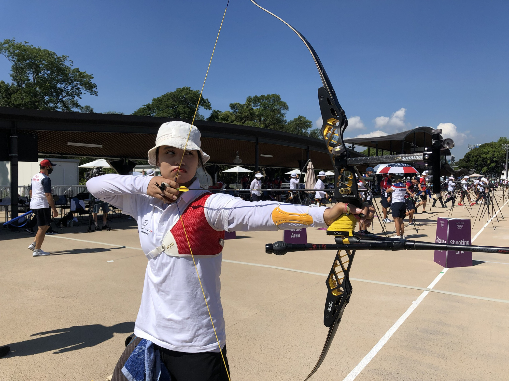 Olympic Tokyo ngày 23-7: Ánh Nguyệt, Phi Vũ lỡ cơ hội tranh đôi hỗn hợp - Ảnh 1.