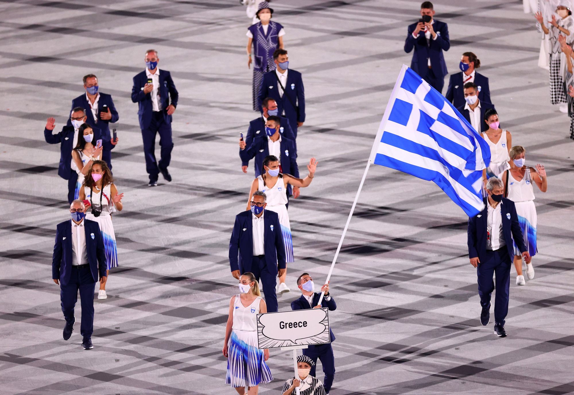 Khai mạc Olympic Tokyo 2020: Đo&agrave;n kết để th&agrave;nh c&ocirc;ng - Ảnh 8.