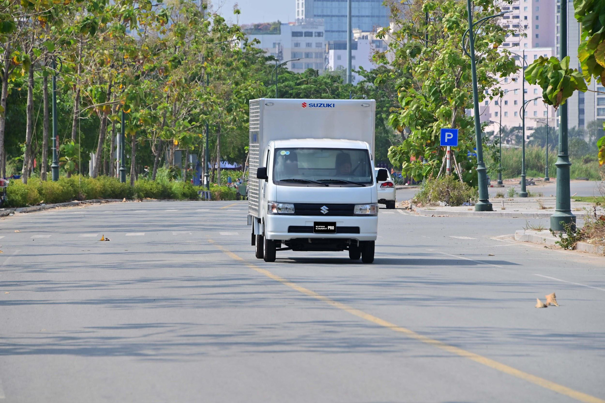Đáp ứng nhu cầu vận chuyển hàng hoá thiết yếu trong giãn cách với Suzuki Carry Pro