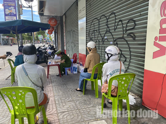 Đà Nẵng: Bị phạt từ 5 đến 10 triệu đồng nếu ra đường không có lý do chính đáng - Ảnh 4.