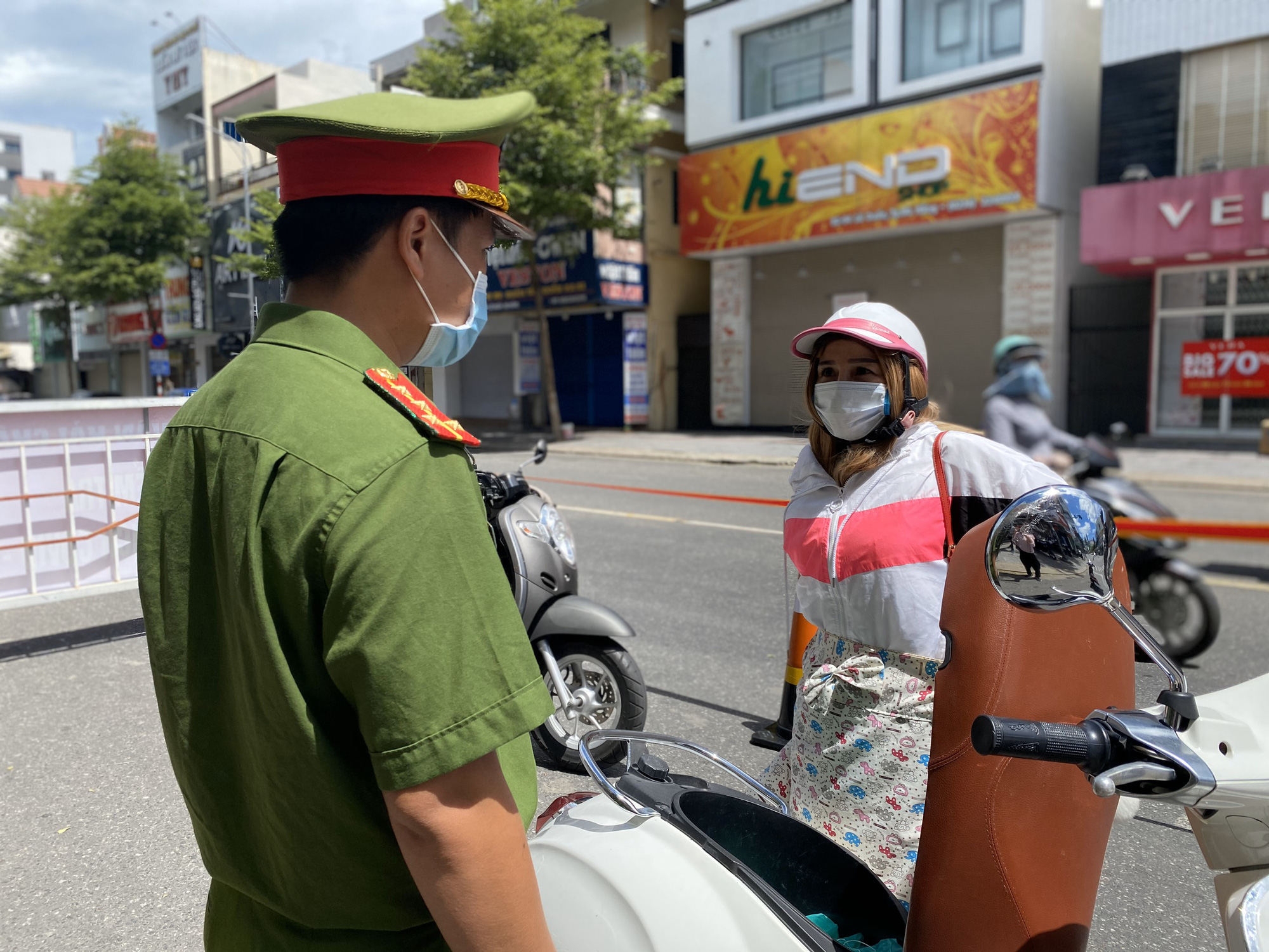 Đà Nẵng: Bị phạt từ 5 đến 10 triệu đồng nếu ra đường không có lý do chính đáng