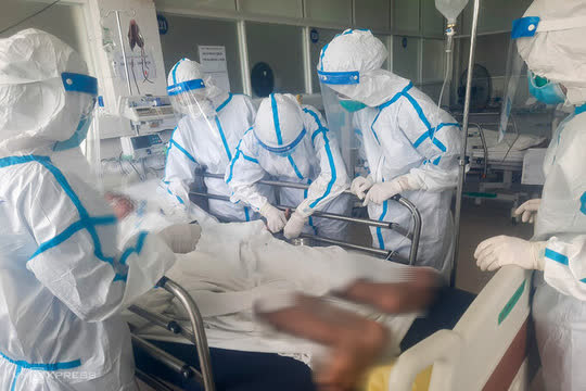 V&igrave; sao chuy&ecirc;n gia khuyến c&aacute;o kh&ocirc;ng tự &yacute; d&ugrave;ng Xuy&ecirc;n t&acirc;m li&ecirc;n để dự ph&ograve;ng, điều trị Covid-19? - Ảnh 2.