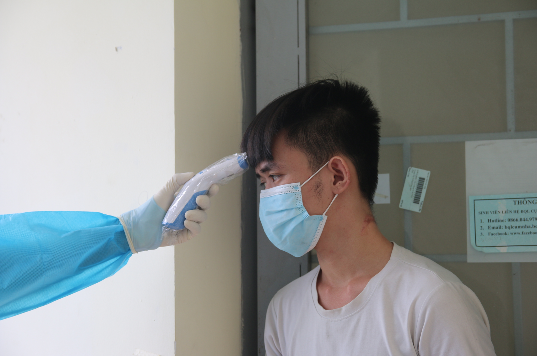 B&aacute;c sĩ Trương Hữu Khanh: F0 được về nh&agrave; - h&atilde;y an t&acirc;m! - Ảnh 1.