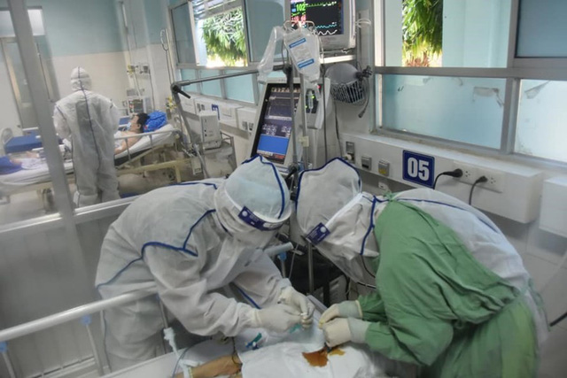 Đưa hoạt huyết vào danh mục thuốc hỗ trợ điều trị Covid-19, Bộ Y tế nói gì? - Ảnh 1.